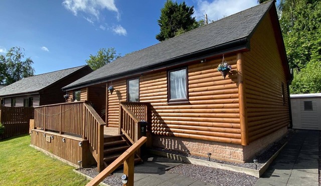 Blairgowrie Luxury 3 Bed Lodge with Hot Tub