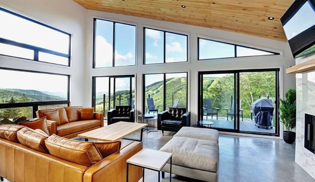 Blanc 24 - Les Chalets Alpins, Stoneham