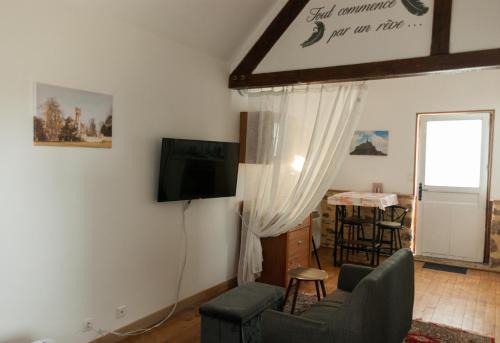 Blanc - 3 star 1st floor apartment with jacuzzi and heated pool