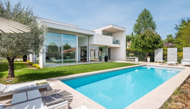 Blanche - Contemporary architect's house