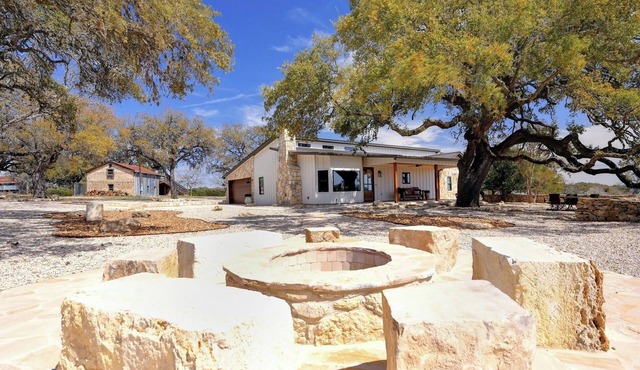 Blanco Hill Country Hideaway