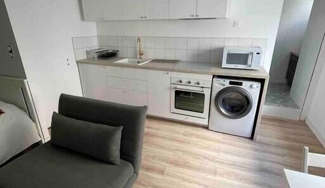 Blaye - Studio Refait à Neuf