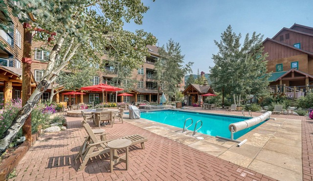BLBM Buffalo Lodge 1 bed 1 bath