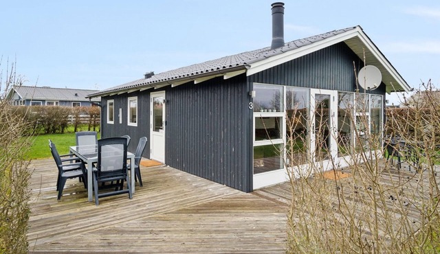 "Blesse" - 250m from the sea by Interhome