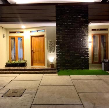 Blezz Villa Nirwana Tasik