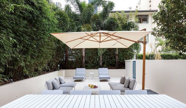 Bliss At One Seychelles Walk To The Beach!