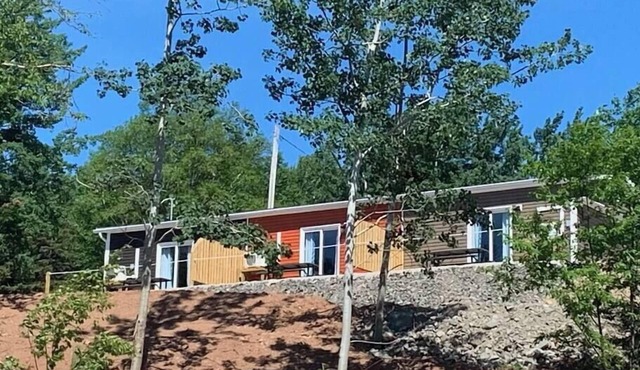 Bliss by da Bay (Suite 2)