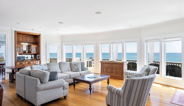 Bliss By The Beach, Oceanfront House in Emerald Isle, NC!