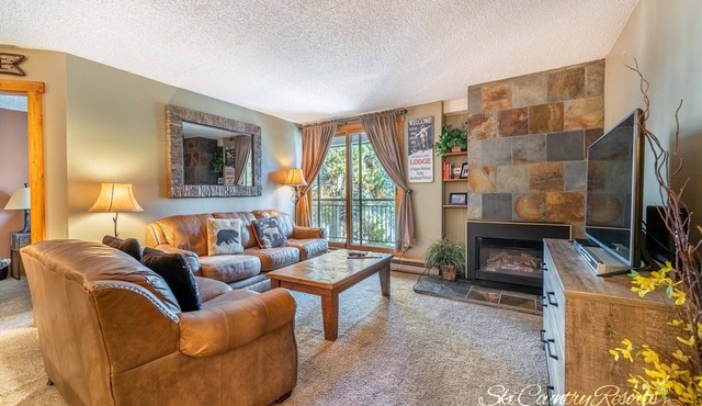 Bliss in Downtown Breck! Unbeatable Location with Stunning Mtn Views TE204
