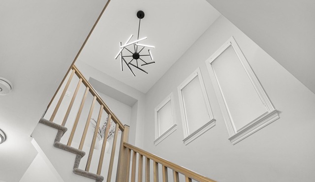 BLISS Modern Luxury 3 BED Entire Family-Friendly Townhome + FREE PARKING.