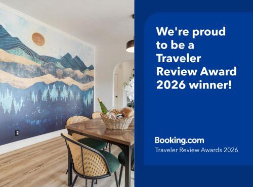 Bliss of Burdett on the Seneca Wine Trail w Hottub and Barbecue