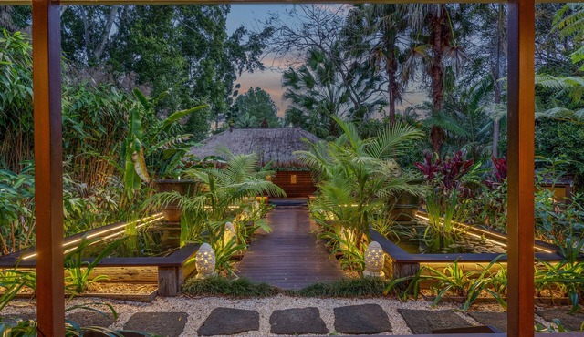 Bliss Private Villa - Sanctuary, The Pocket, Byron