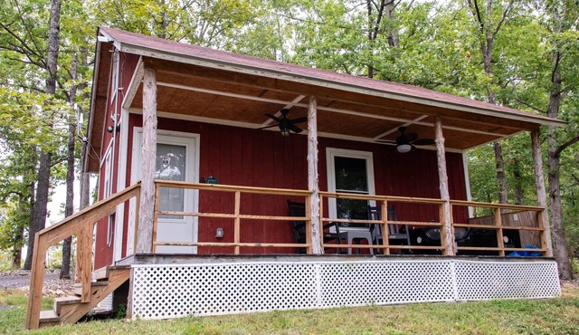 Blissful Family retreat w/patio, firepit & hot tub