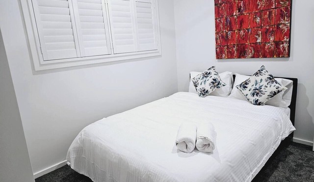 Blissful Modern 5 BR Lux Style Family House