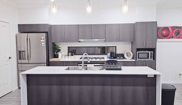 Blissful Modern 5 BR Lux Style Family House