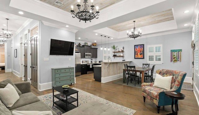 Blissful New Orleans Retreat 3 Bedroom/2.5 bath