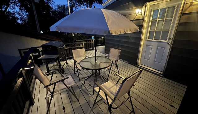 Blissful relaxation in the heart of Florissant.
