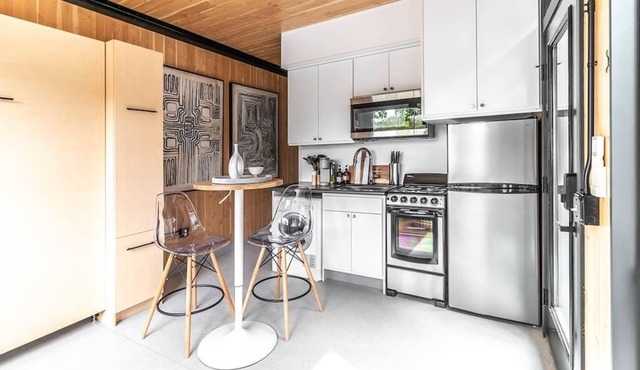 BlockhouseLife Sustainable Tiny-Living! with Wi-Fi