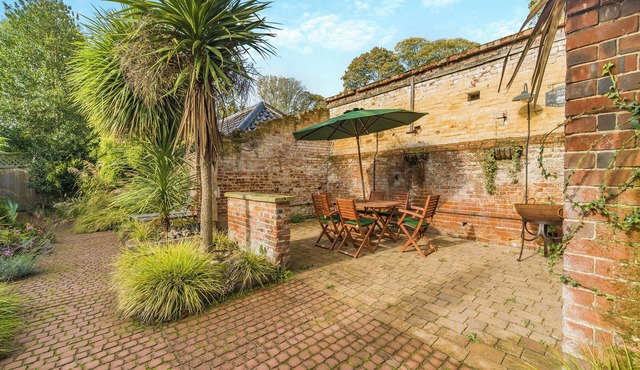 Blofield Cottage - UK48095