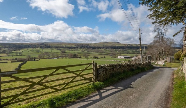 Bloomers Bothy - One Bedroom House, Sleeps 2