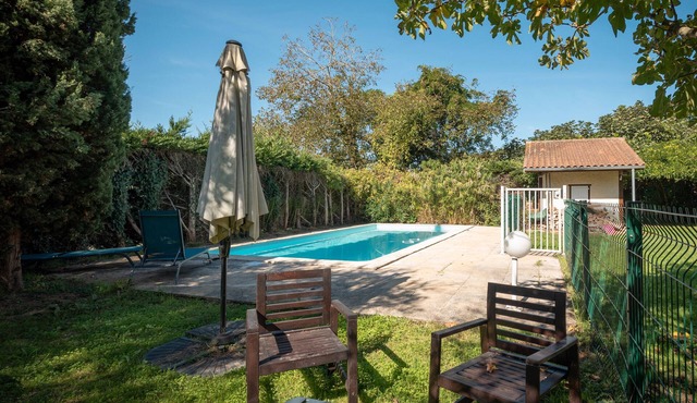 Blousson, long farmhouse in the Gers