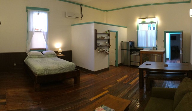 Blu-Buck Mercantile Hotel Apt. B