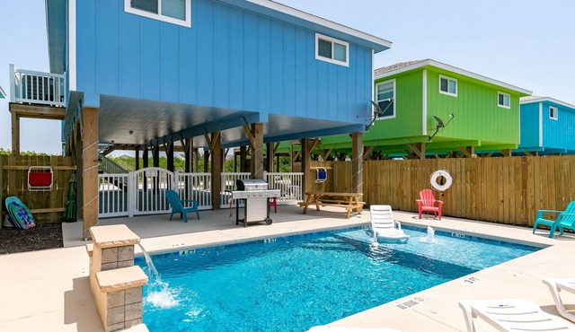 Blue Anchor - Beautiful Home, Private Pool, Close to Beach, Golf-cart Zone