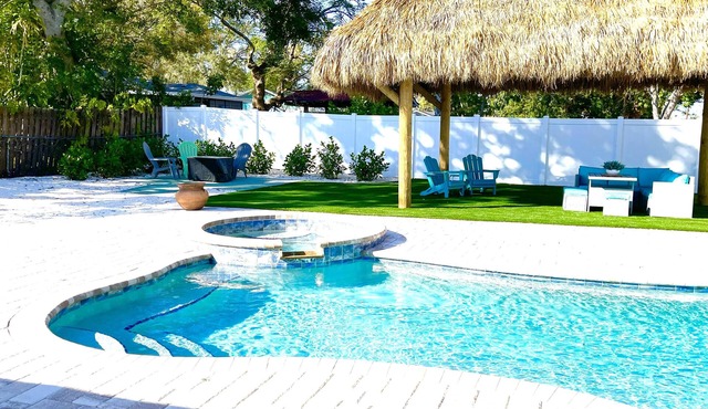 Blue Bayou - Charming home with heated pool, tiki and OPTIONAL BOAT DOCKAGE