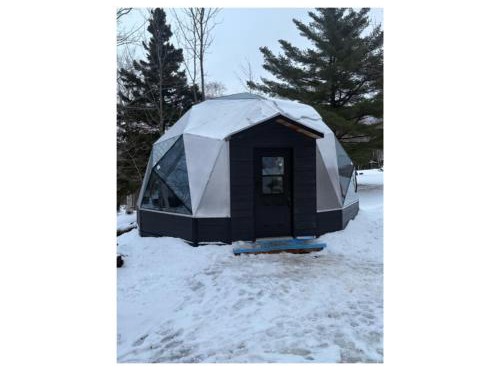Blue Bayou Dome cottages