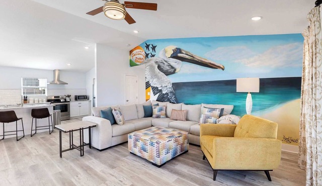 Blue Beak Bungalow Su