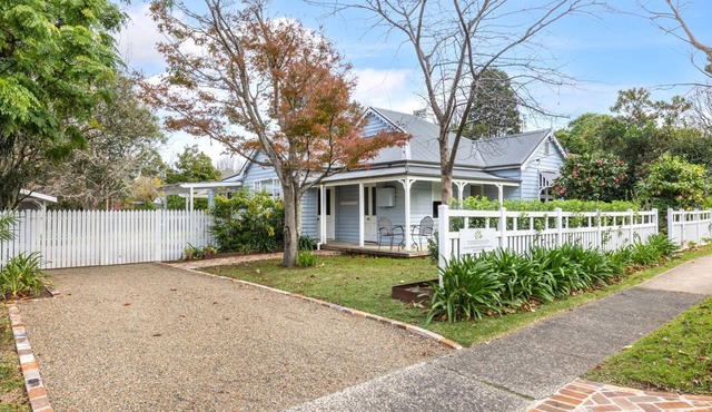Blue Belle Cottage, Berry