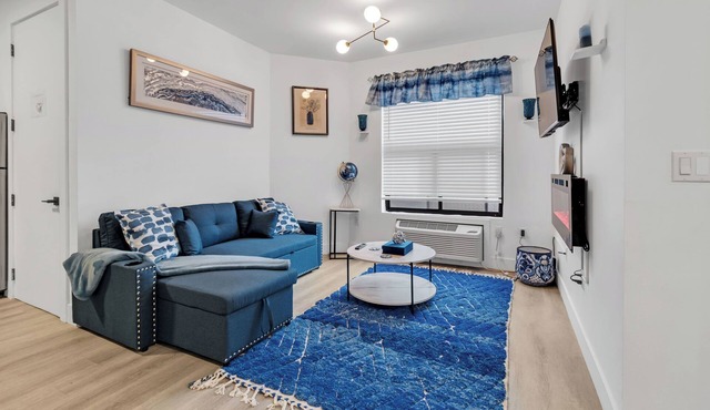 Blue Bliss 2BR 2BTH with Indoor Pool, FREE Parking, Near NYC & EWR Airport