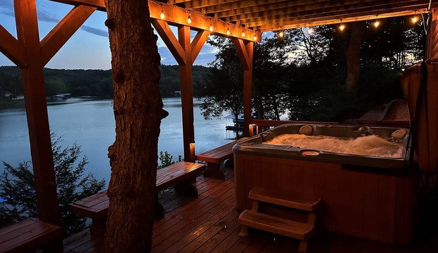 Blue Branch Lodge - Warsaw, MO