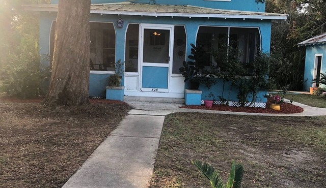 Blue Breeze Manor 4 Bedroom House near Daytona Beach , Disney, Blue Springs Park