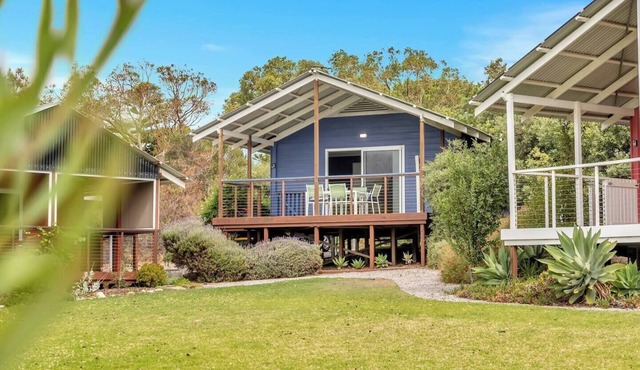 Blue Cabin Bliss at Aldinga Bay Holiday Village