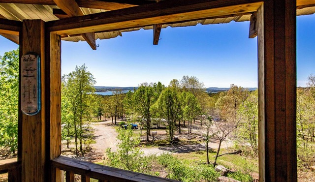 Blue Clouds Resort Lodge