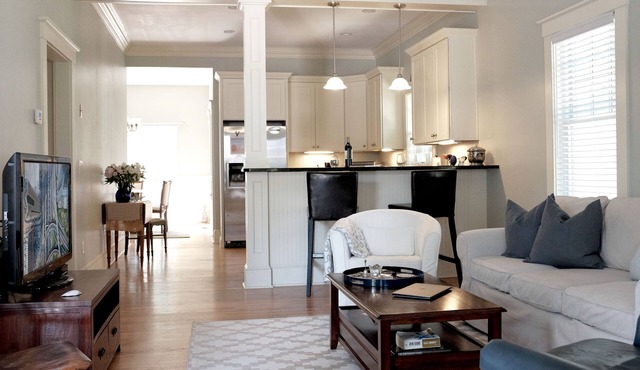 Blue Door at Rye Beach, East Coast summer and winter rental!