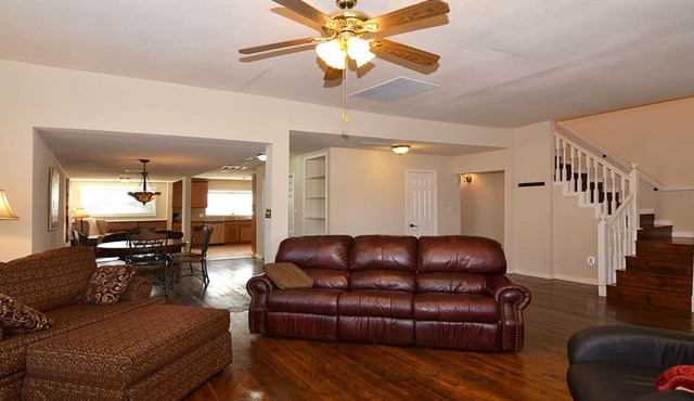 Blue Elm House near the Square in McKinney TX