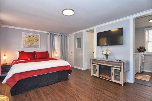 BLUE FLAMINGO'S RT 66 GUEST HOUSE -TU-Cherry St-Expo-Downtown-11t