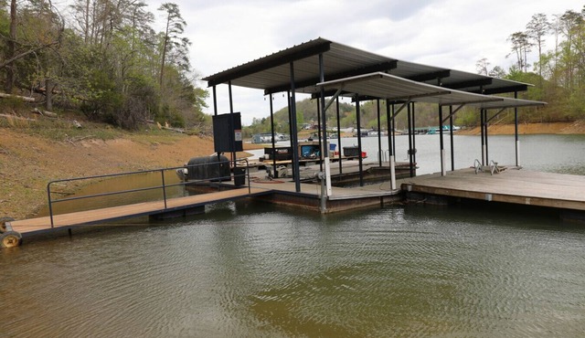 Blue Haven | Pet-Friendly Norris Lake Lakefront Retreat | Sleeps 15