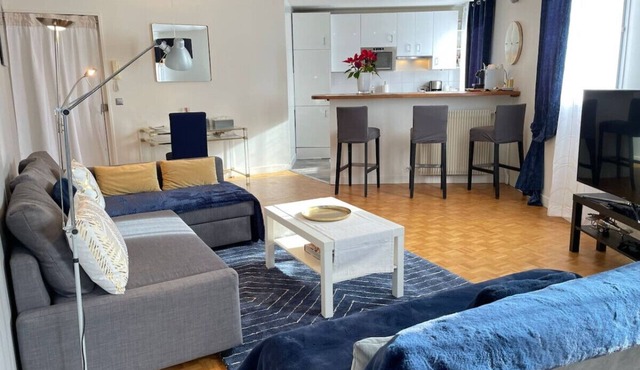 Blue Haven Sèvres Park view