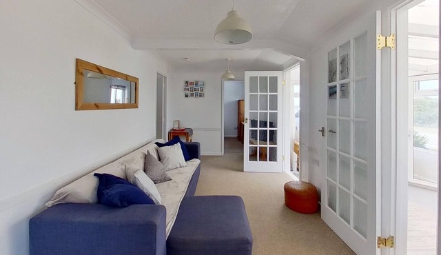 Blue Haze is a well equipped beach chalet with comfortable accommodation for up to six guests