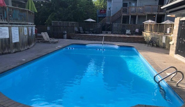 Blue Heart Mountain Studio Dream: Newly Renovated, Clean, Next to the Hills