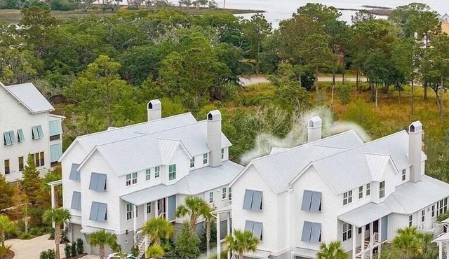 “Blue Heron” 2584 Helmsman Road, Kiawah River 3 bedroom, 3.5 bath Villa