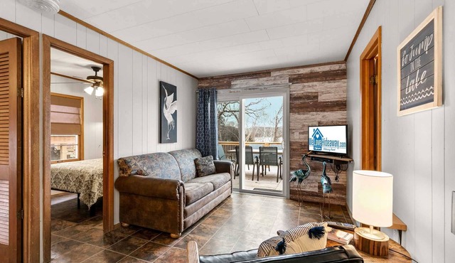 Blue Heron Cabin - Bring Your Boat, Enjoy The Swim Dock, Kayaks, Pool, and Views! | 8