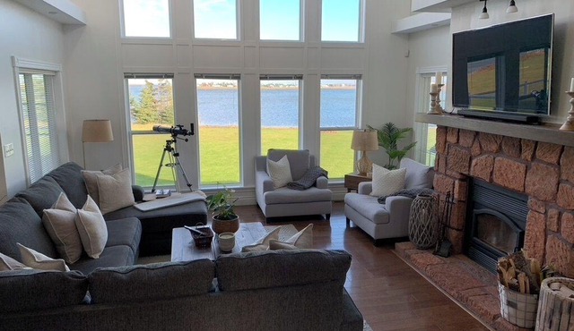 Blue Heron House - a beautiful waterfront property near Cavendish