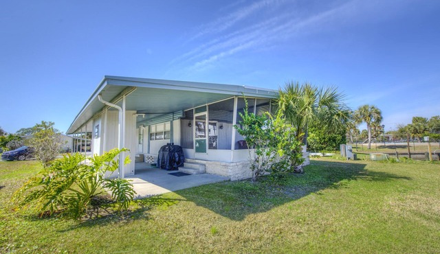 Blue Heron House, Blue Heron House