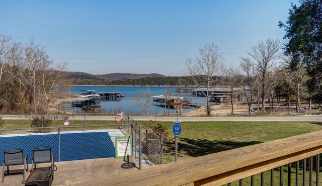Blue Heron · Lakefront Cabin · Pool & Dock