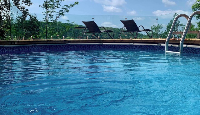 Blue Hill Pool, spa, game room, mountain view