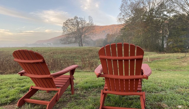 Blue Hole at Pigeon Mtn. Wildlife Mgmt Area in North Georgia